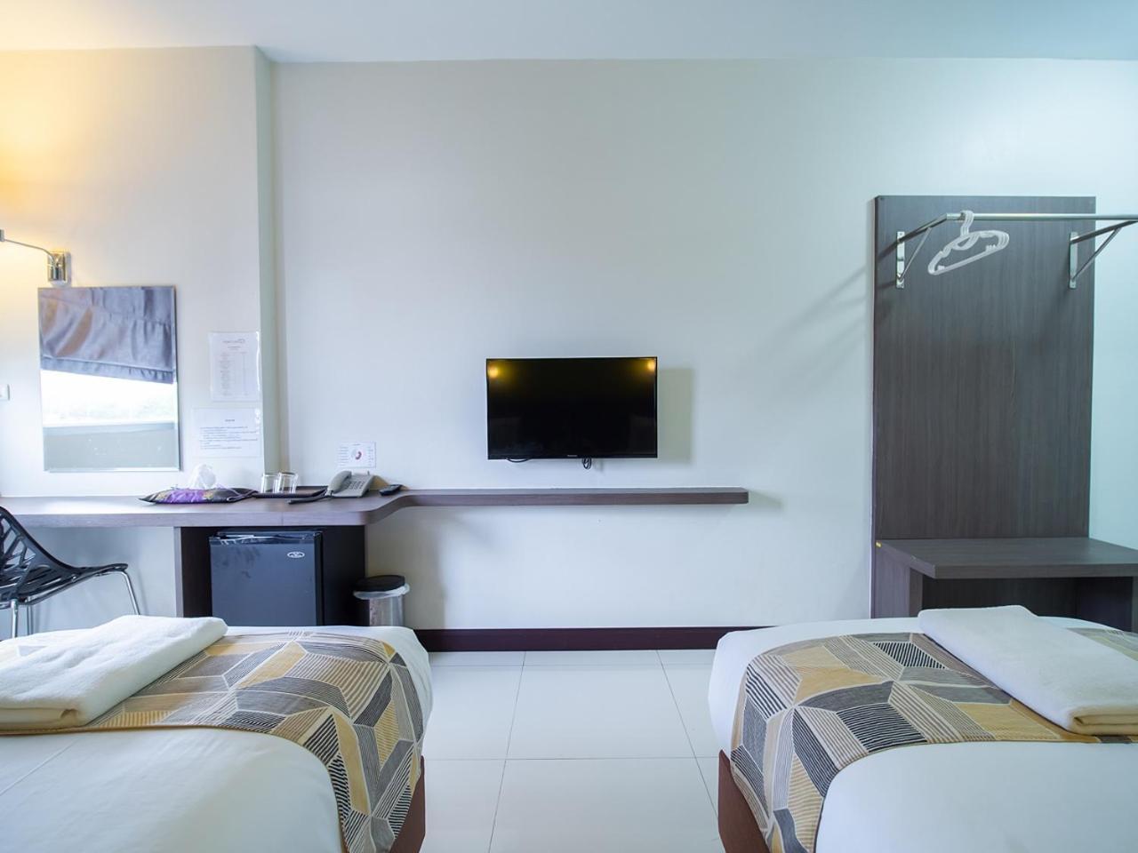 Fortune D Hotel Maesot Mae Sot Bagian luar foto