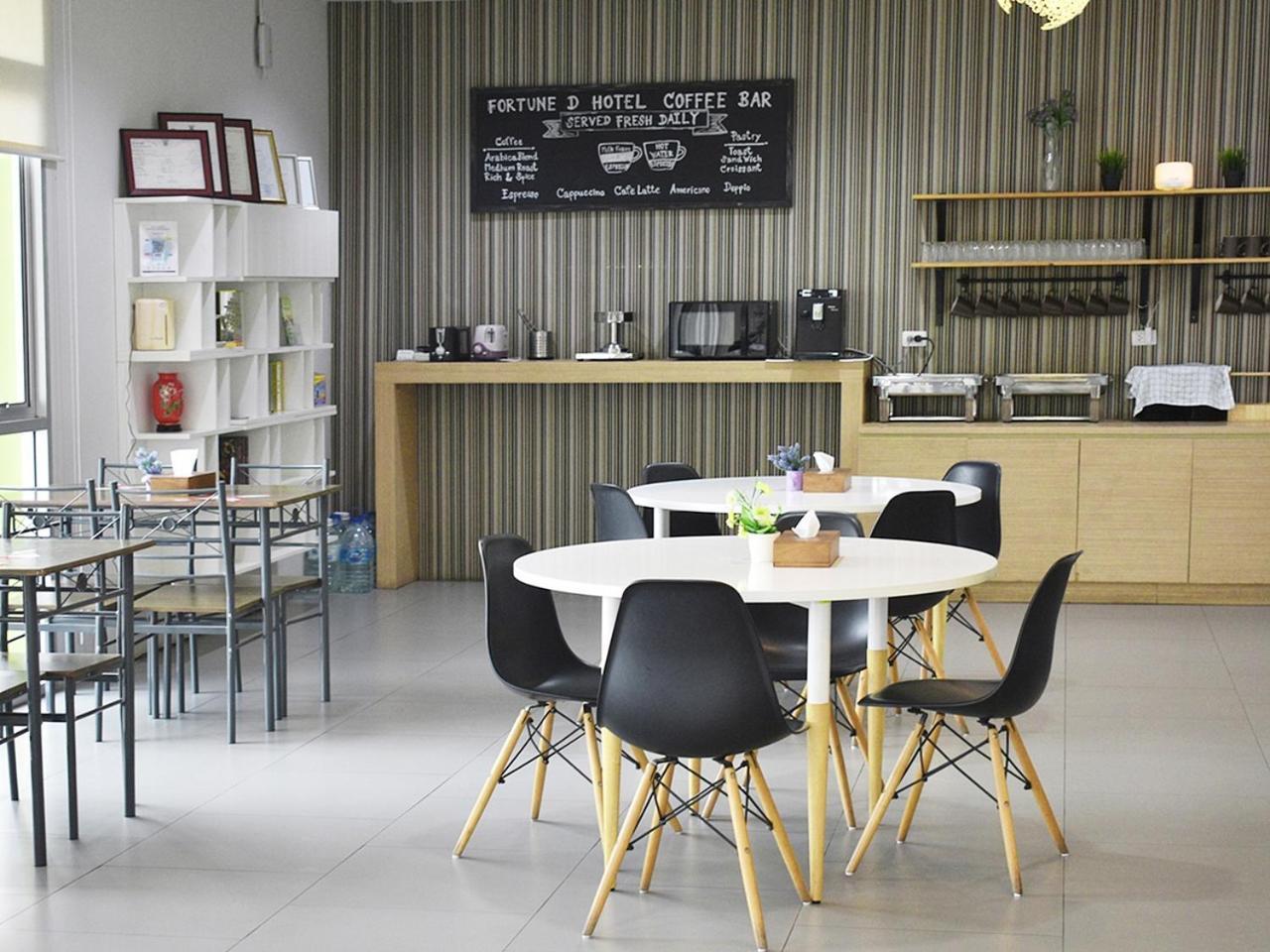 Fortune D Hotel Maesot Mae Sot Bagian luar foto